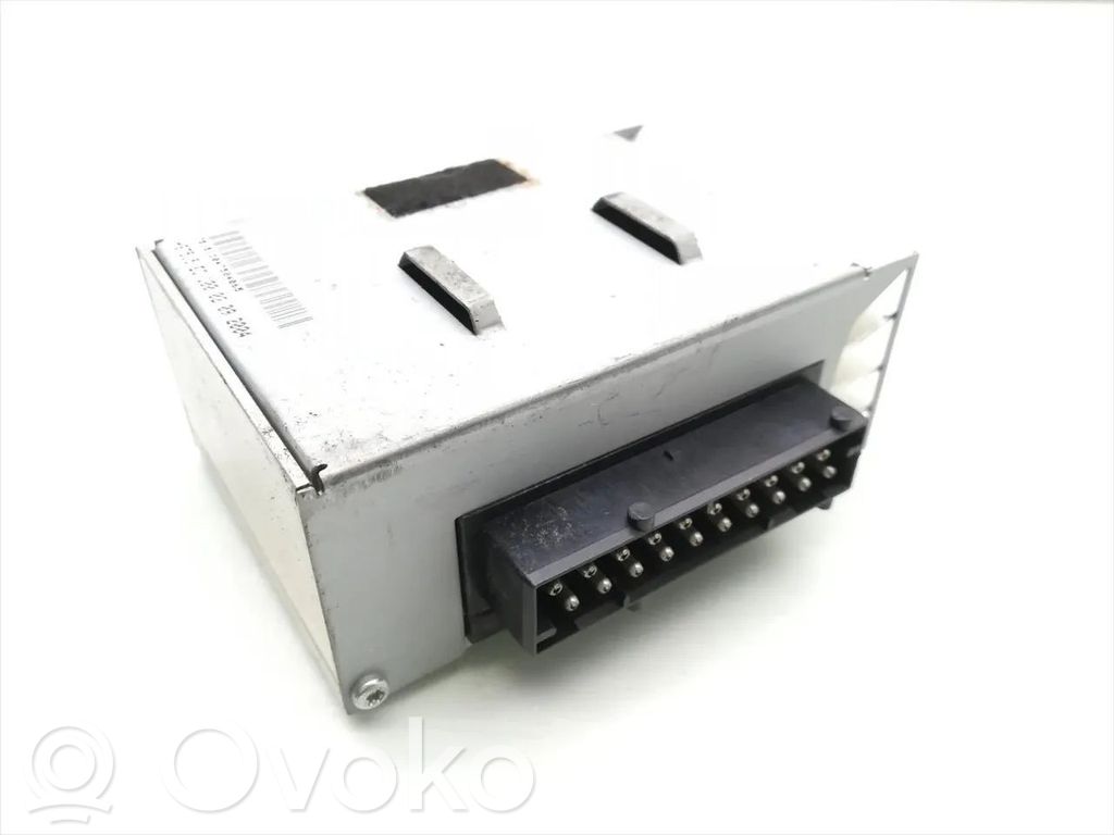 BMW X3 E83 Sound amplifier 