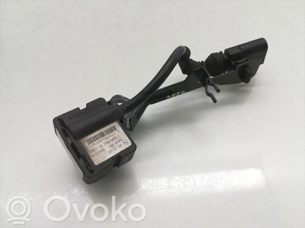Audi A8 S8 D3 4E Acceleration sensor 