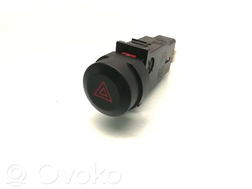 KIA Sorento Hazard light switch 