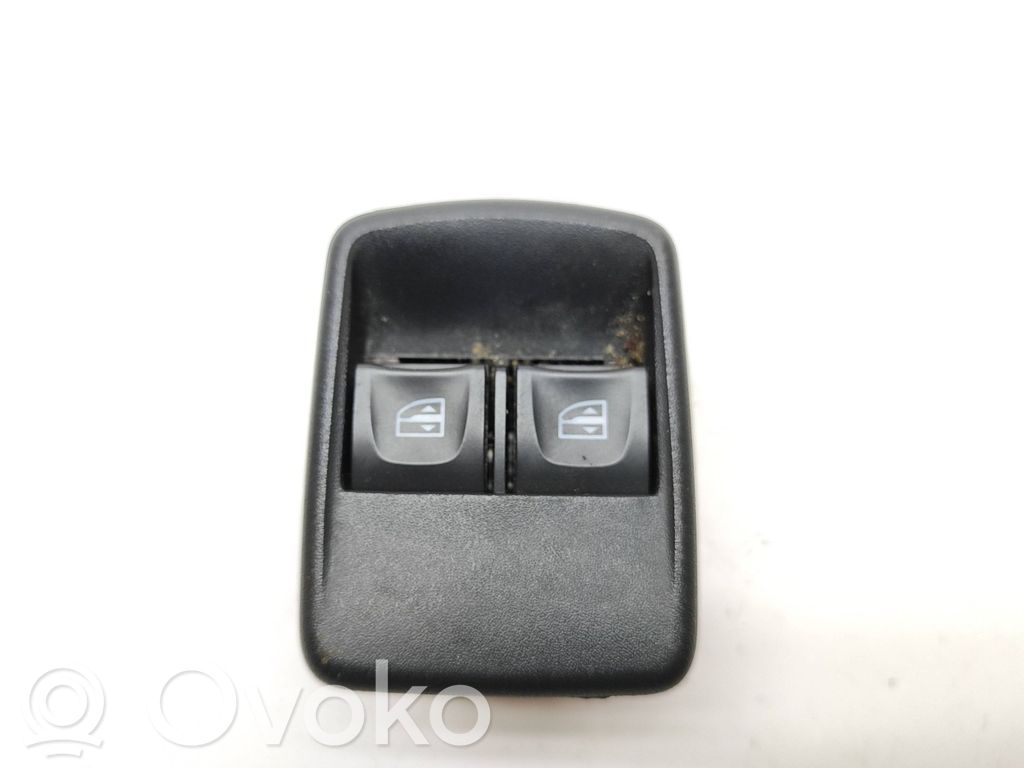 Renault Trafic III (X82) Electric window control switch 