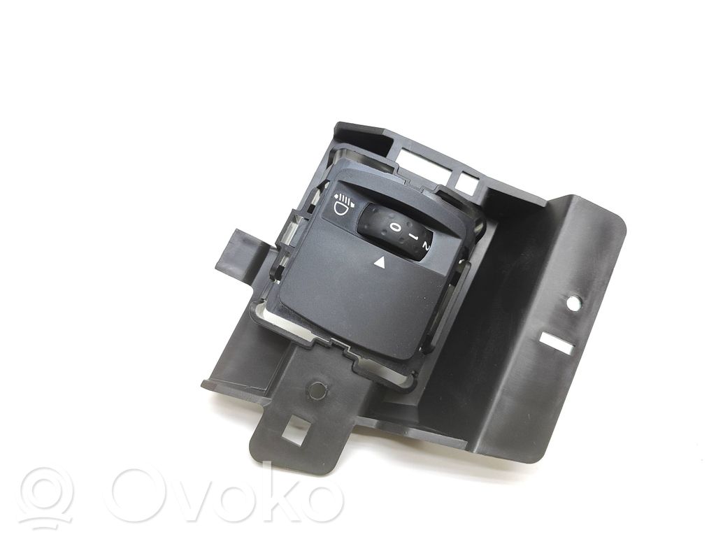 Dacia Duster II Headlight level height control switch 