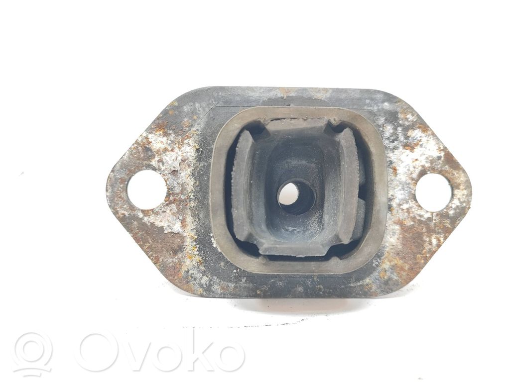 Renault Trafic III (X82) Engine mount bracket 