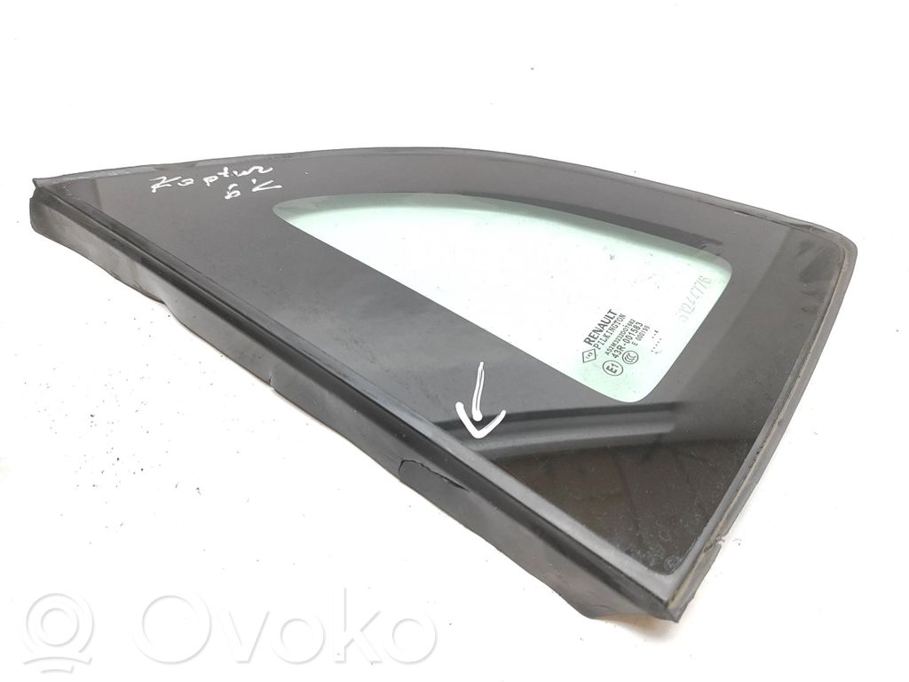 Renault Captur Rear side window 