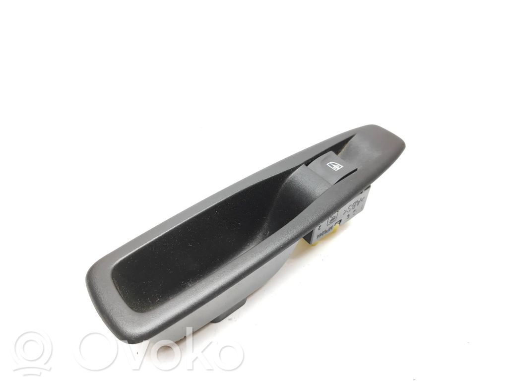 Renault Captur Electric window control switch 