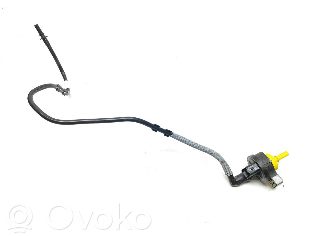 Renault Clio V Vacuum valve 