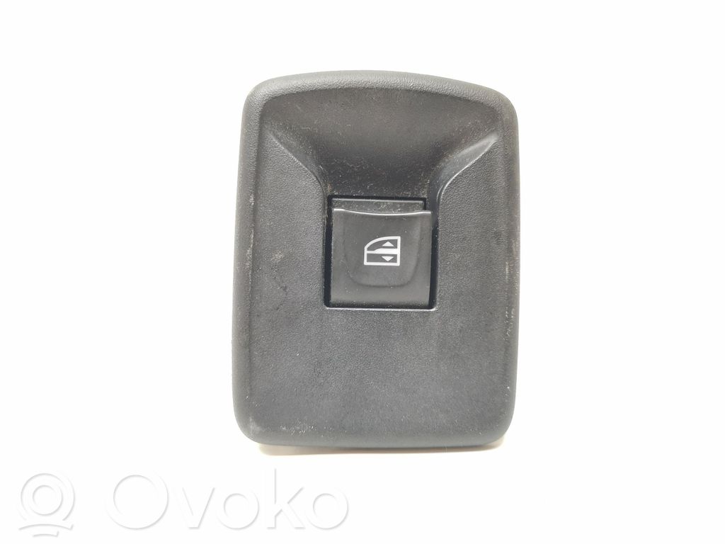Renault Trafic III (X82) Electric window control switch 