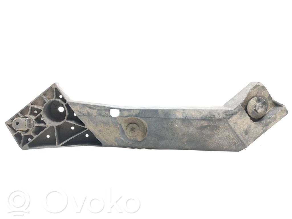 Renault Trafic III (X82) Radiator support slam panel bracket 