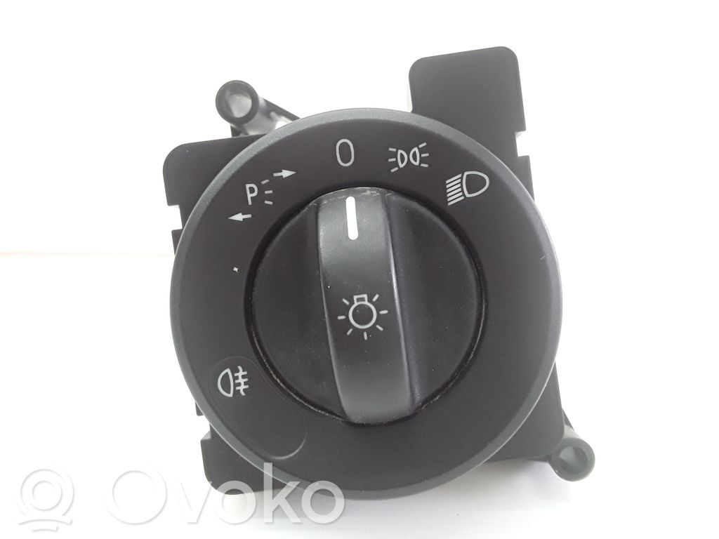 Mercedes-Benz Sprinter W906 Light switch 