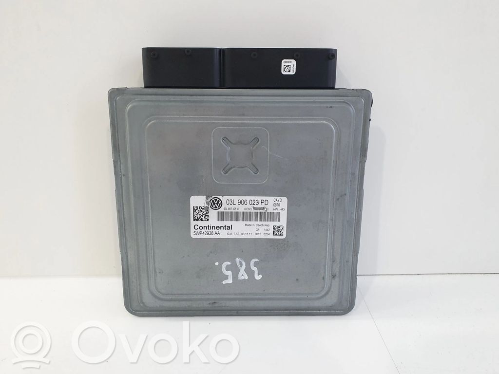 Volkswagen Caddy Engine control unit/module 