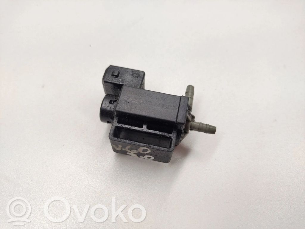Volvo V60 Vacuum valve 