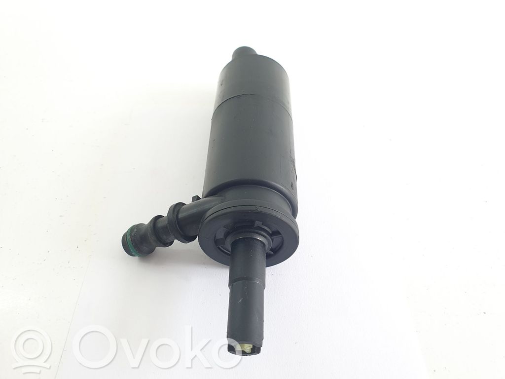 Mercedes-Benz E W212 Windscreen/windshield washer pump 