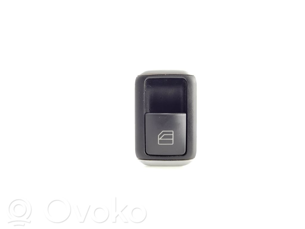 Mercedes-Benz C W204 Electric window control switch 