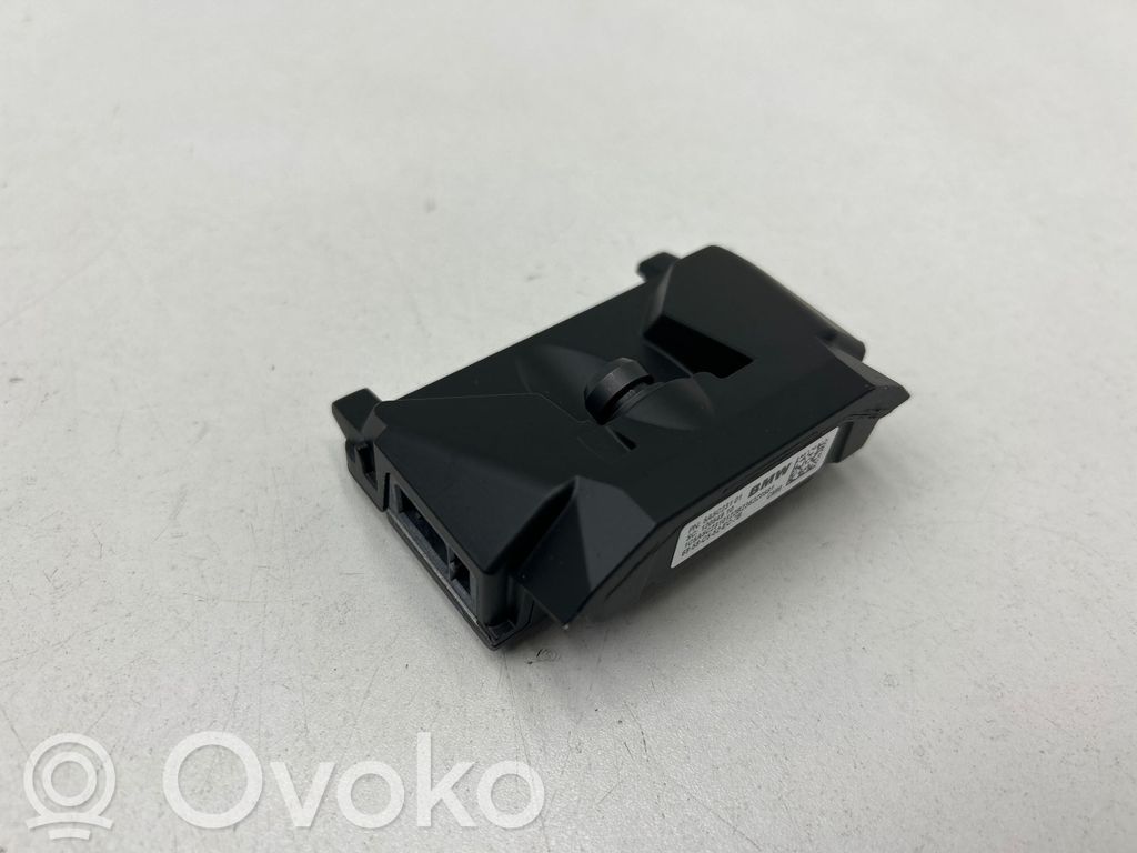 BMW 2 G42 Windshield/windscreen camera 