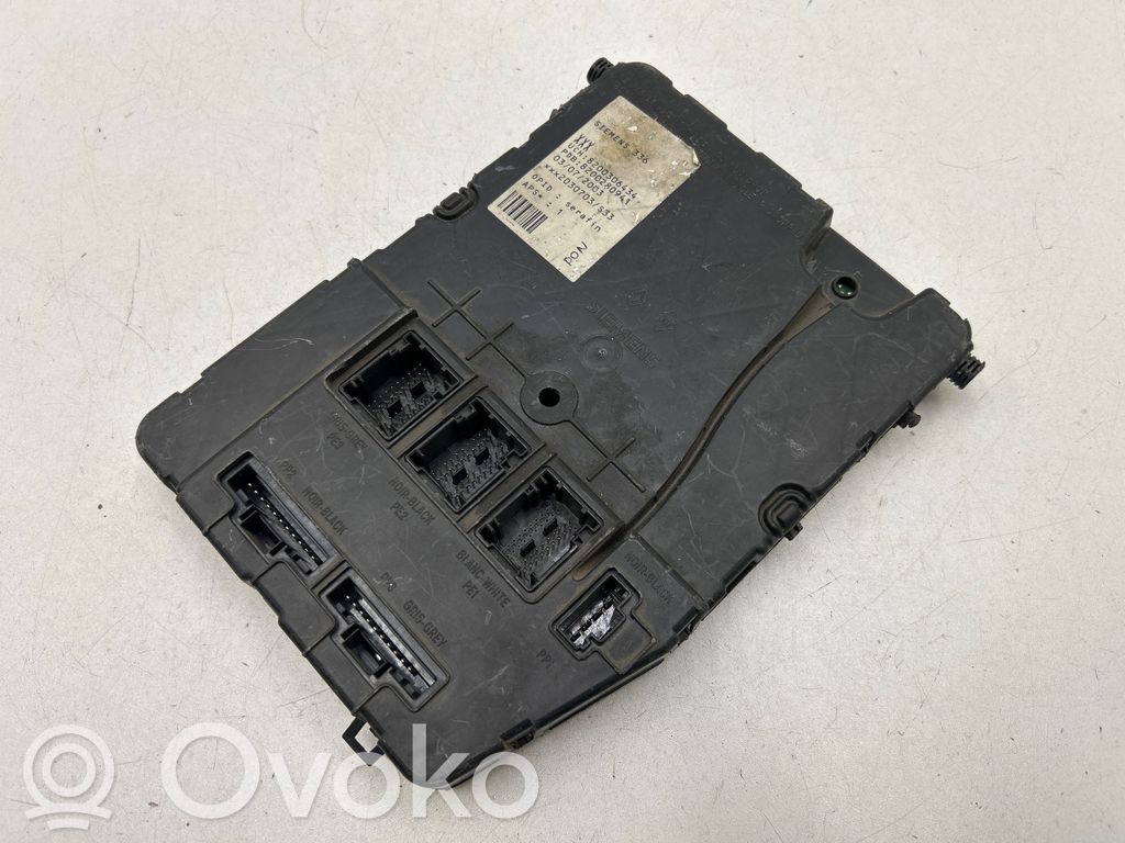 Renault Megane II Comfort/convenience module 