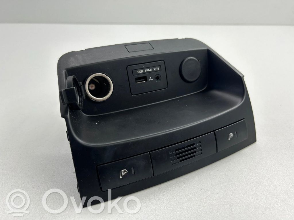KIA Sorento Cigarette lighter trim 