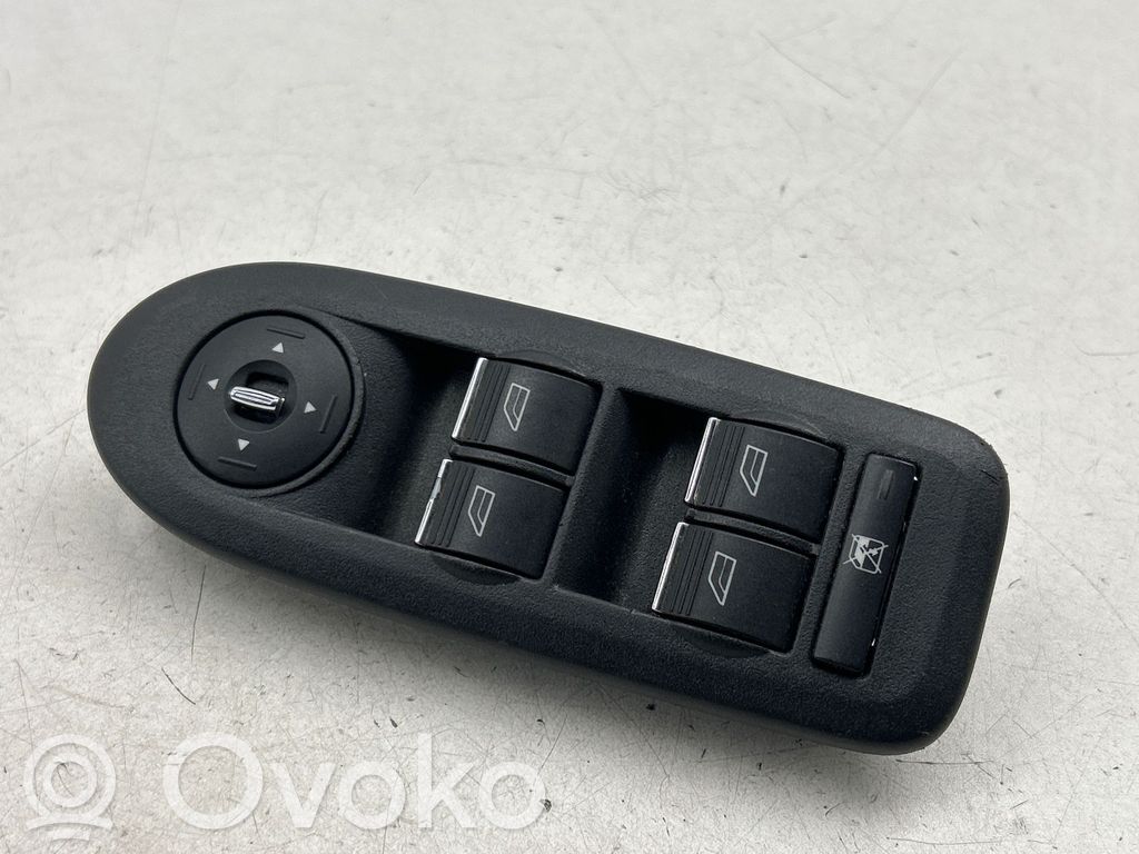 Ford Kuga I Electric window control switch 