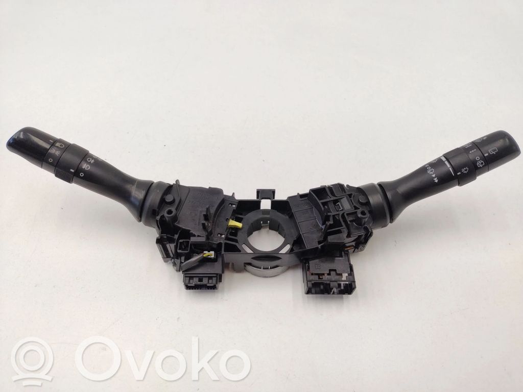 Toyota Verso Wiper turn signal indicator stalk/switch 