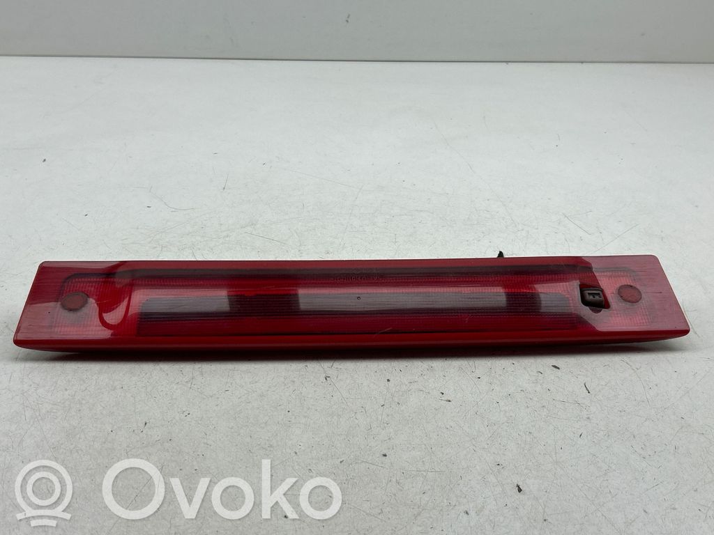 Volvo XC90 Third/center stoplight 