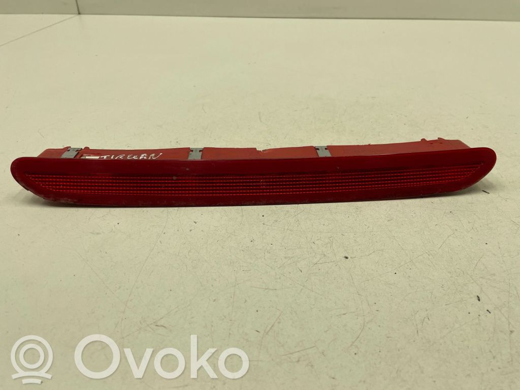 Trzecie światło stop   1K6945097A,S302E11744,472210