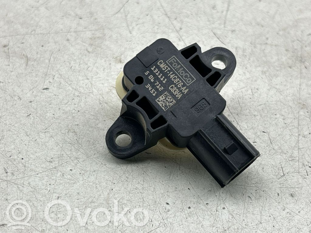 Ford Kuga II Airbag deployment crash/impact sensor 