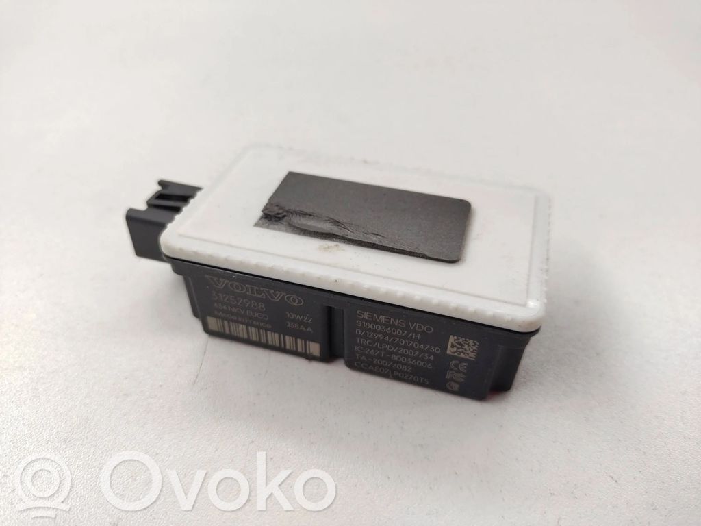 Volvo V70 Door central lock control unit/module 