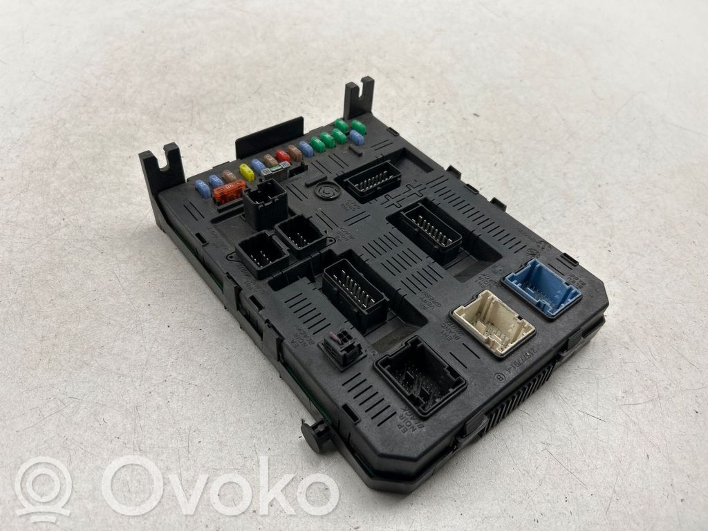 Citroen C4 I Comfort/convenience module 