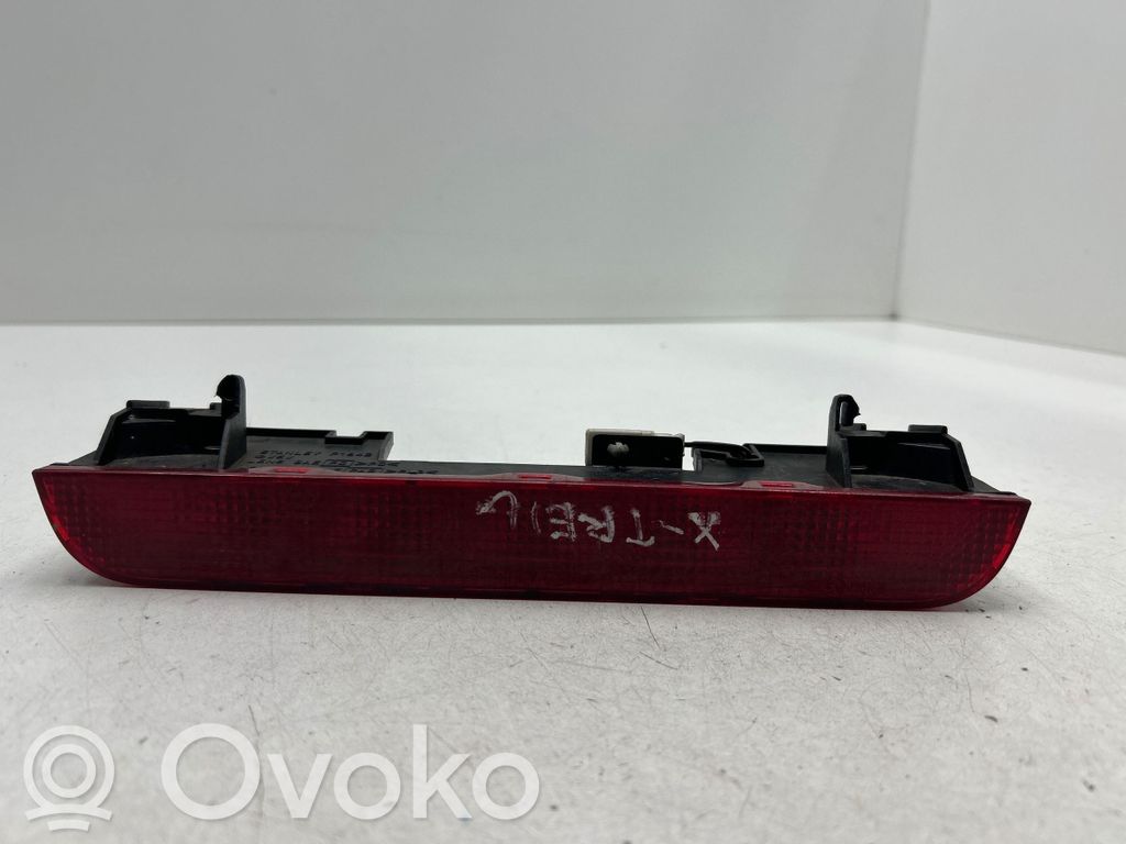 Nissan X-Trail T30 Third/center stoplight 