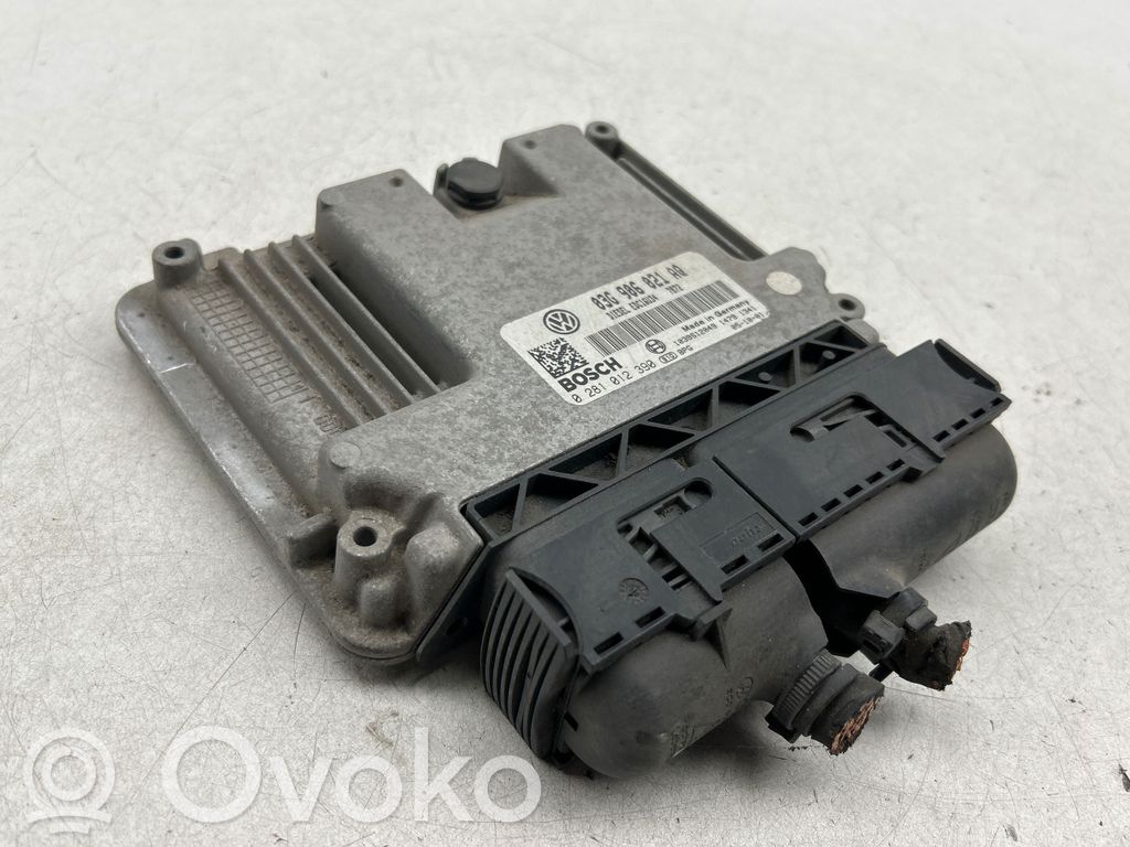 Volkswagen Caddy Engine control unit/module 