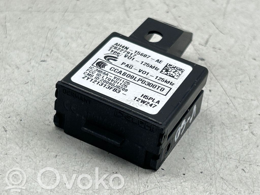Volvo V60 Keyless (KESSY) go control unit/module 