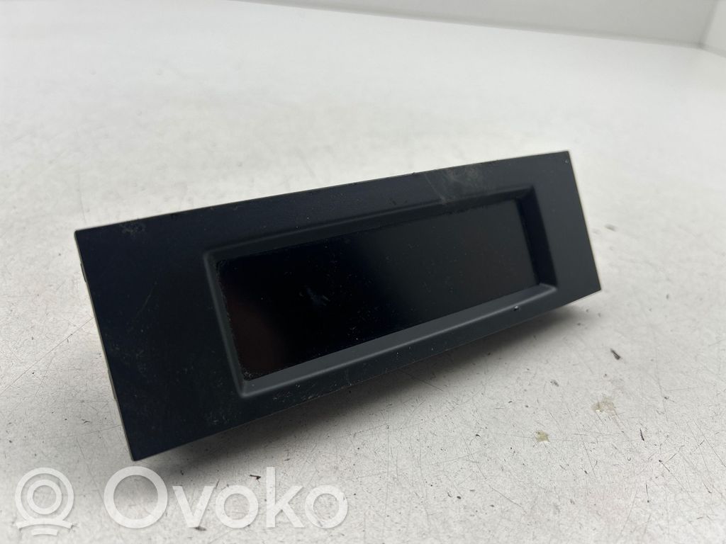 Peugeot 3008 I Screen/display/small screen 