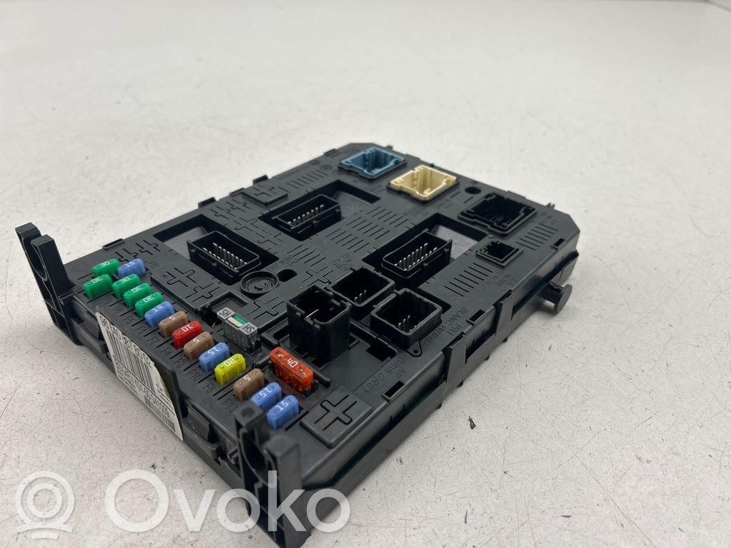 Peugeot 3008 I Comfort/convenience module 