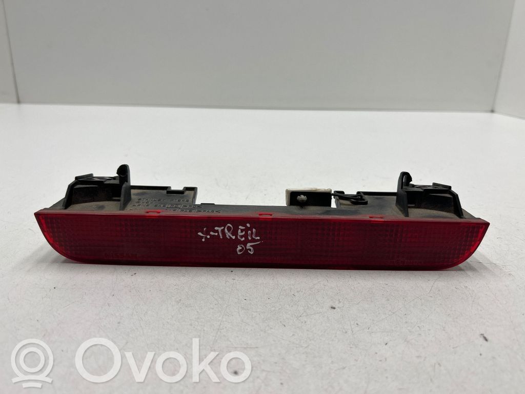 Nissan X-Trail T30 Third/center stoplight 