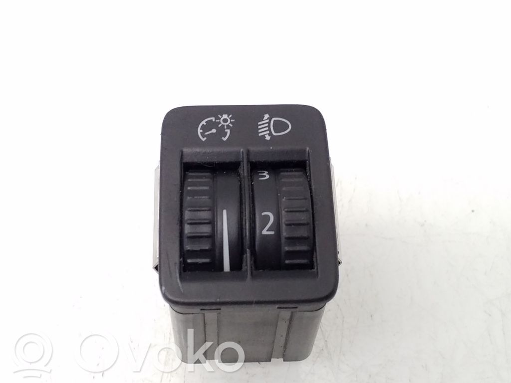 Volkswagen PASSAT B6 Headlight level height control switch 