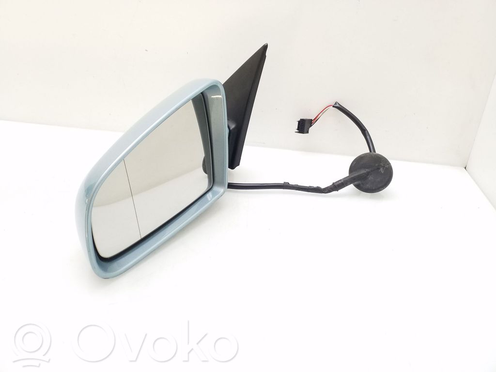 Audi A6 S6 C6 4F Front door electric wing mirror 