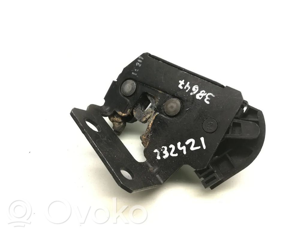 Volvo XC90 Rear door lock 