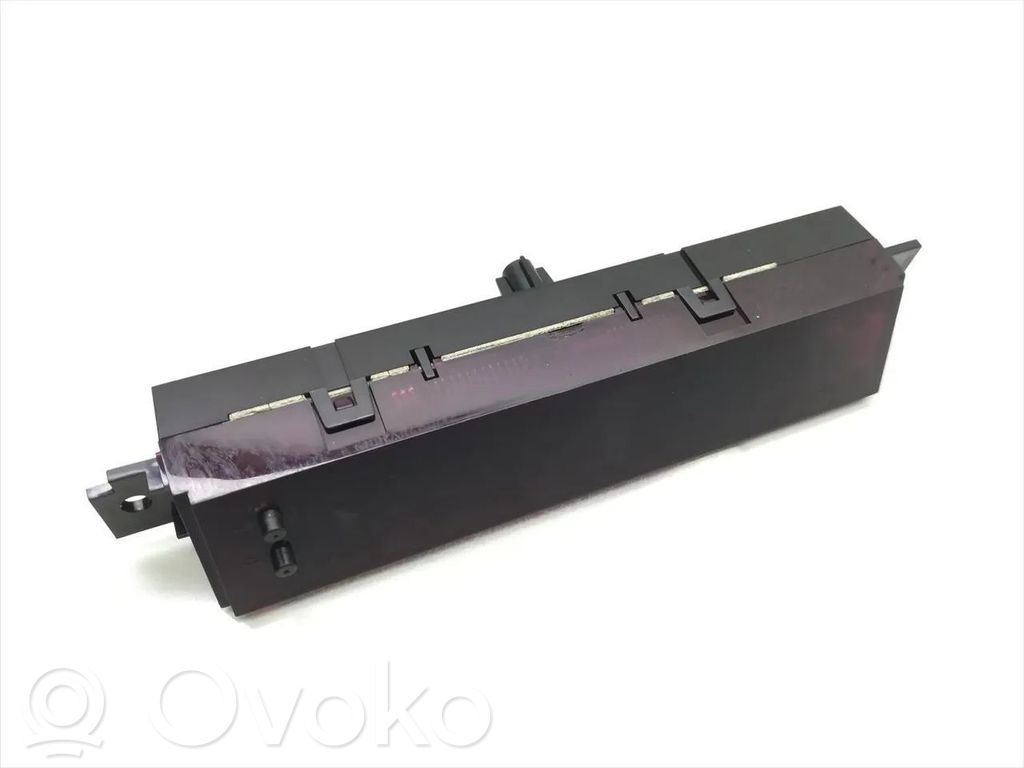 Subaru Legacy Screen/display/small screen 