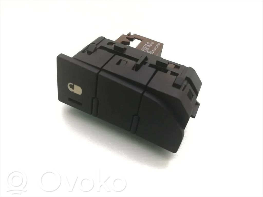 Citroen C5 Central locking switch button 
