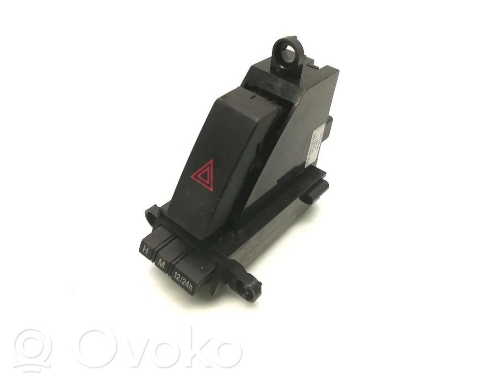Mazda 3 II Hazard light switch 