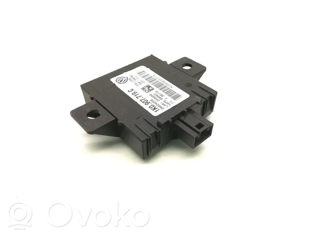 Audi A3 S3 8P Unitate/modul control alarmă 