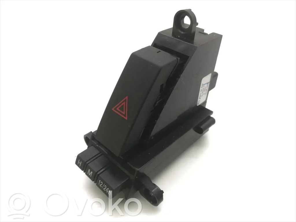Mazda 3 II Hazard light switch 