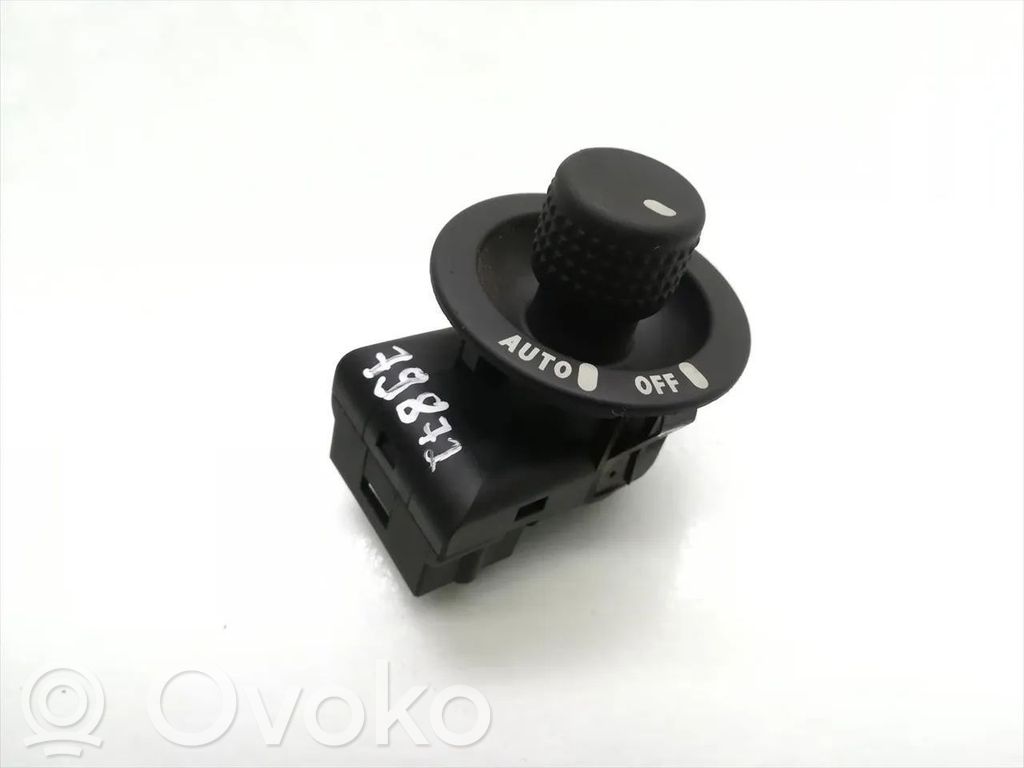 Jaguar S-Type Wing mirror switch 
