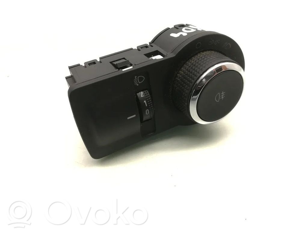 Chevrolet Aveo Light switch 