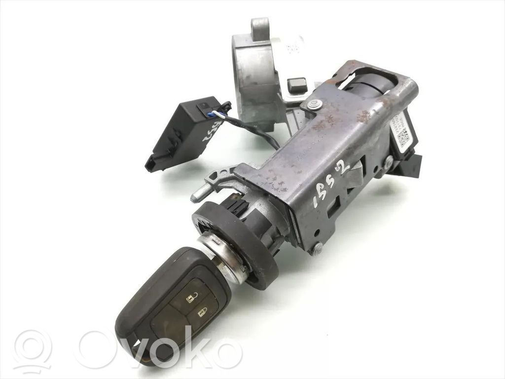 Opel Zafira C Ignition lock 