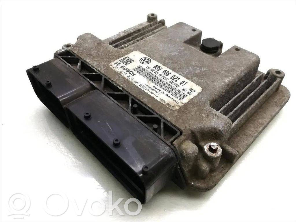 Skoda Superb B6 (3T) Engine control unit/module 