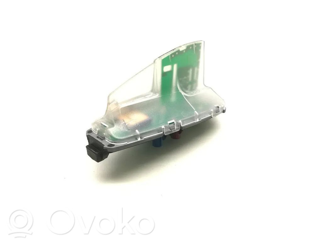 BMW 3 E90 E91 Radio antena 