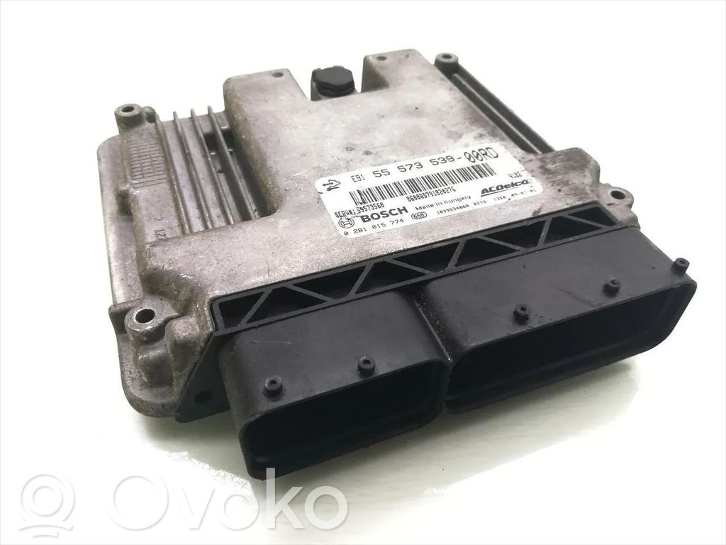 Opel Insignia A Engine control unit/module 