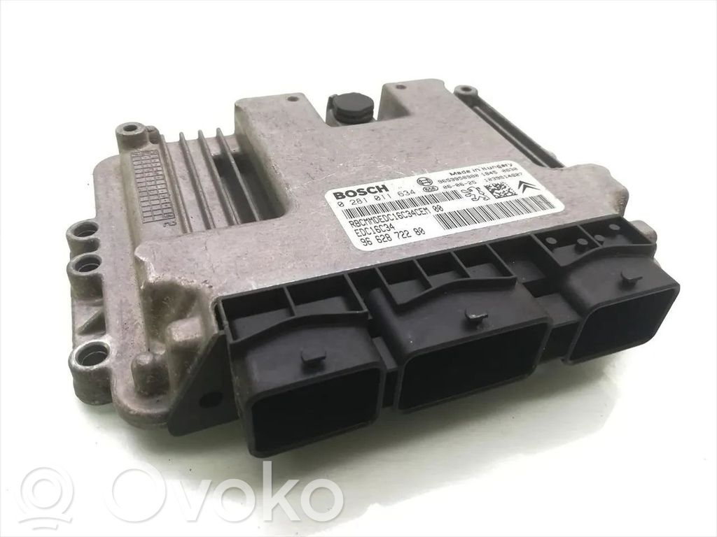 Peugeot 107 Engine control unit/module 