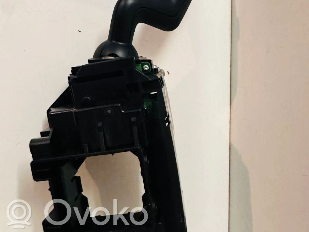 Land Rover Evoque I Wiper turn signal indicator stalk/switch 