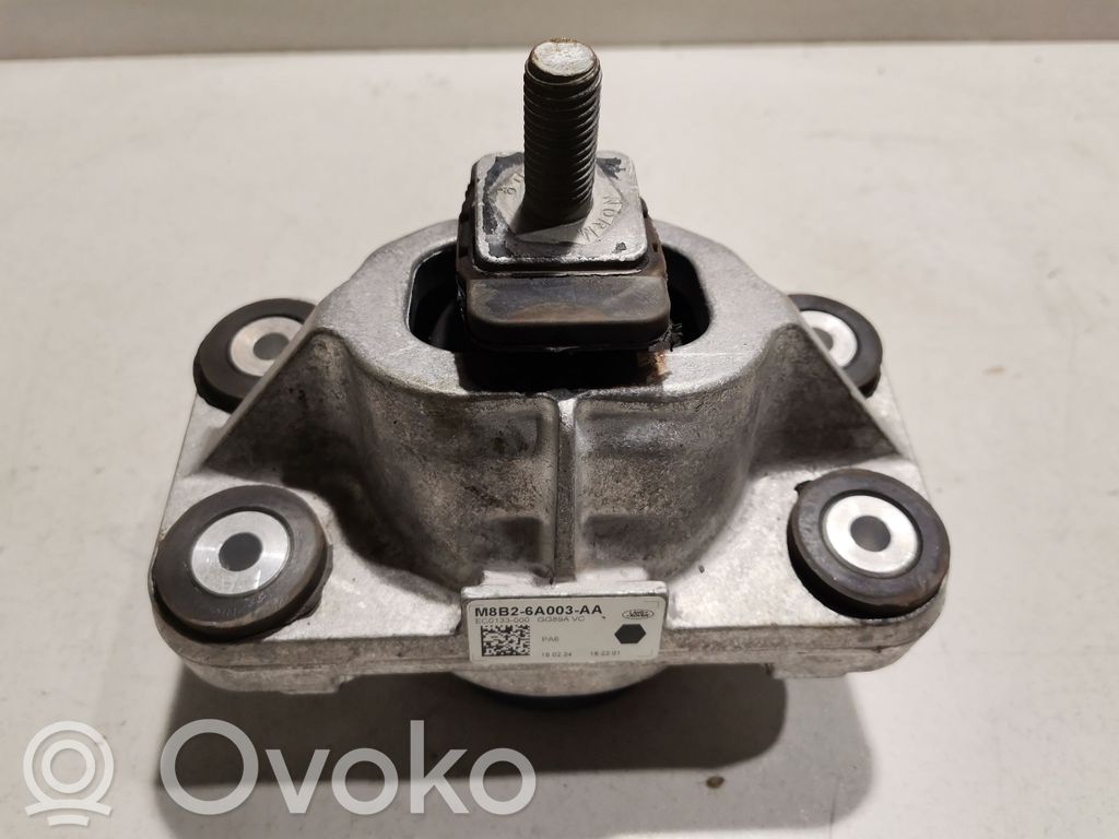 Land Rover Defender Engine mount bracket 