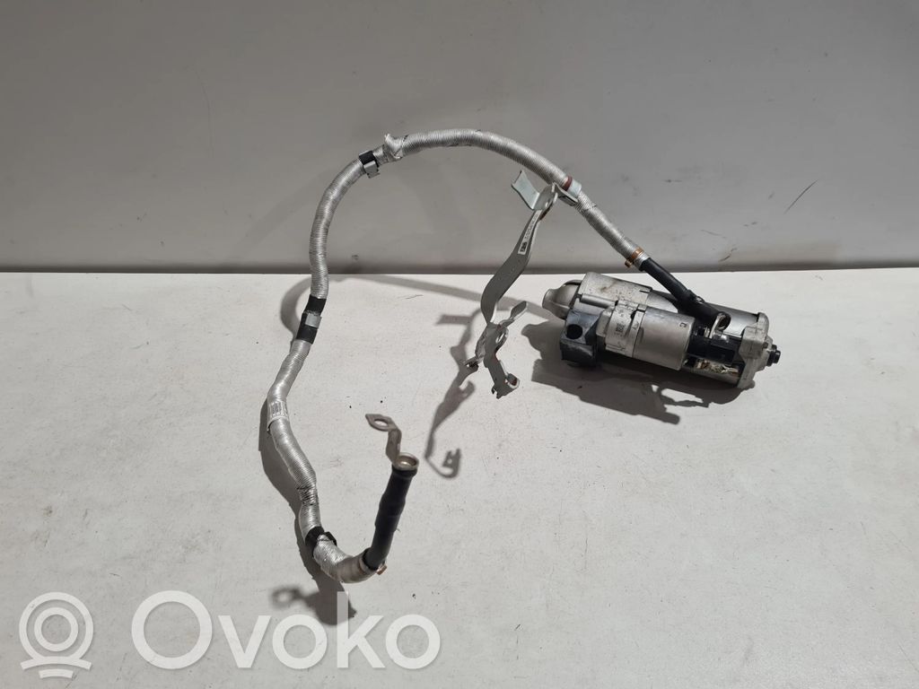 BMW 5 G30 G31 G38 Starteris 